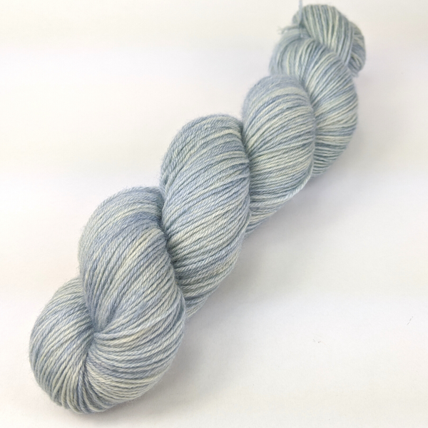 Knitcircus Yarns: Cottage By The Sea 100g Kettle-Dyed Semi-Solid skein, Breathtaking BFL, ready to ship yarn