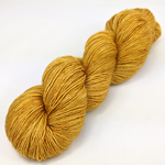 Knitcircus Yarns: Wisconsin Desert 100g Kettle-Dyed Semi-Solid skein, Spectacular, ready to ship yarn